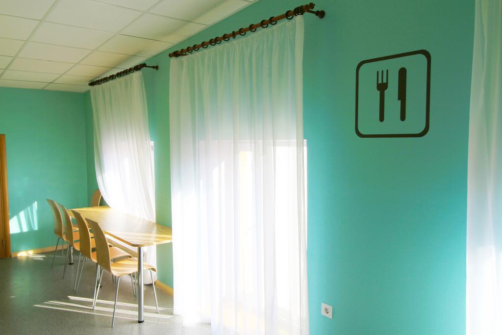 Amigo Hotel Рига Экстерьер фото