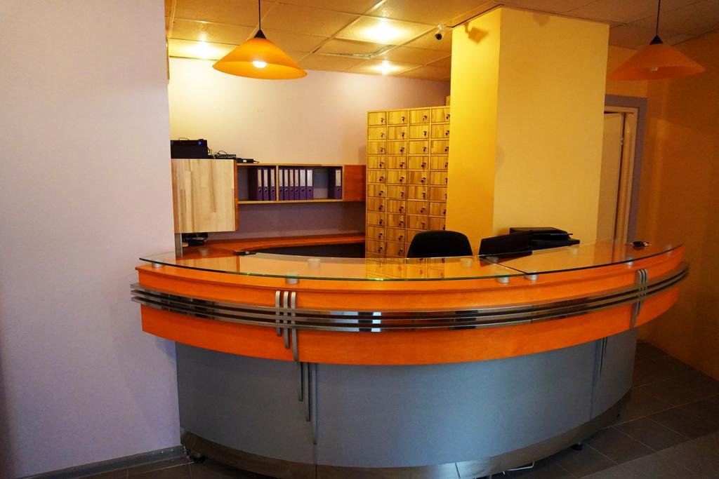 Amigo Hotel Рига Экстерьер фото