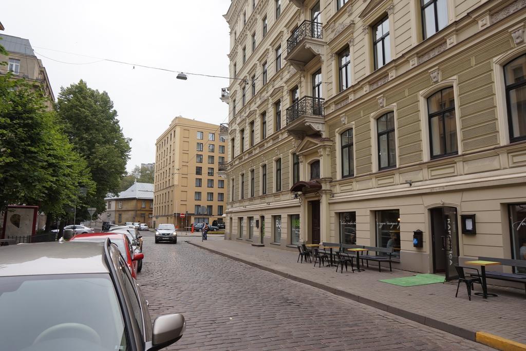 Amigo Hotel Рига Экстерьер фото
